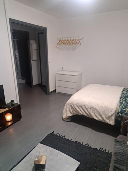 Studio 15 Mn De Paris Chelles  Eksteriør bilde
